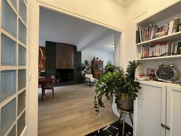 Bel appartement T6 avec terrasse et garage