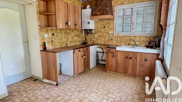 Maison à vendre 8 pièces 215 m² Chargé