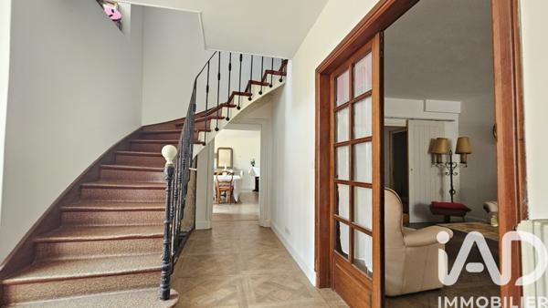 Maison à vendre 12 pièces 220 m² Bournazel