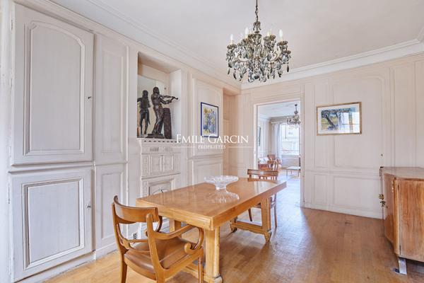 A vendre - Appartement - Paris 75004 - Proche place des Vosges