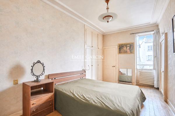 A vendre - Appartement - Paris 75004 - Proche place des Vosges