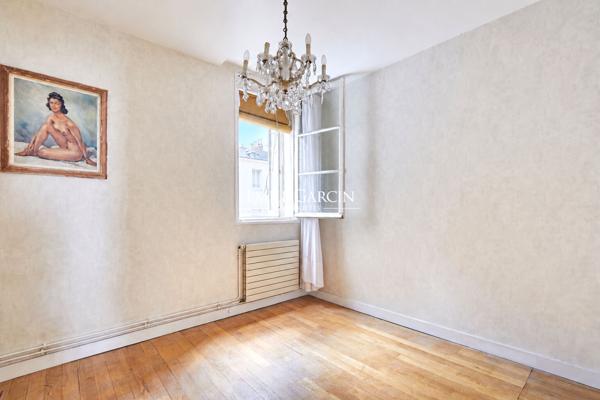 A vendre - Appartement - Paris 75004 - Proche place des Vosges