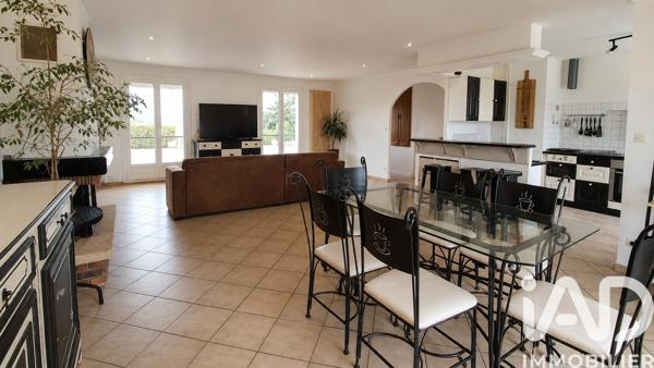 Maison à vendre 6 pièces 126,55 m² Longeault-Pluvault