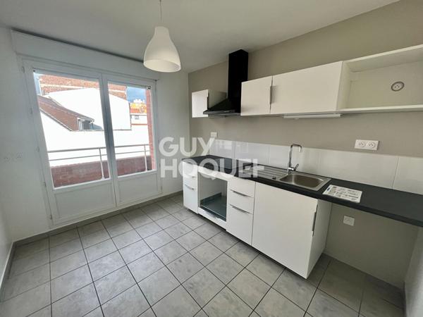 LOCATION d'un appartement F3 (67 m²) à CALAIS