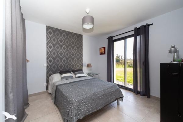 Maison à vendre |  Bayon-sur-Gironde |  6 pièces | 210 m²