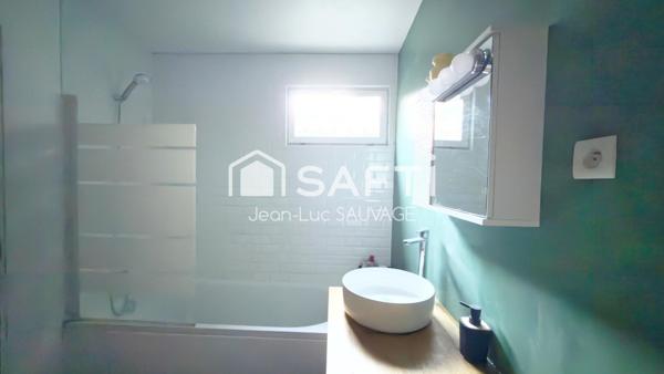 Maison 3 chambres au calme avec cour