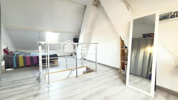 Maison 3 chambres au calme avec cour