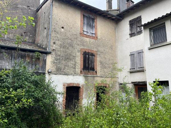 Immeuble à vendre |  Bellac |  737 m²
