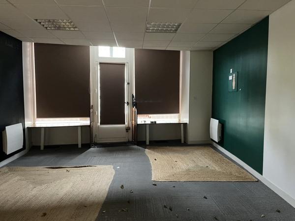 Immeuble à vendre |  Bellac |  737 m²