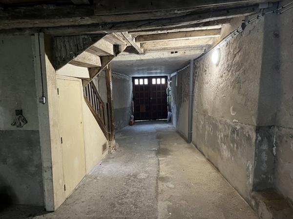 Immeuble à vendre |  Bellac |  737 m²