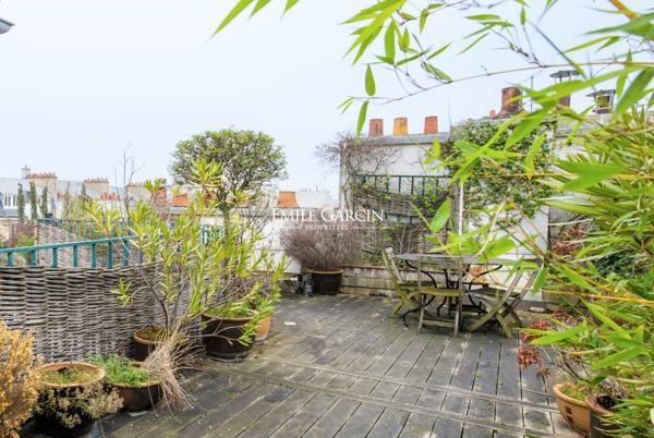 A vendre - appartement - 99 m² - Paris - 75007 - Saint Germain des Prés - Terrasse
