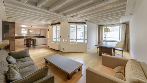 A vendre - appartement - 99 m² - Paris - 75007 - Saint Germain des Prés - Terrasse