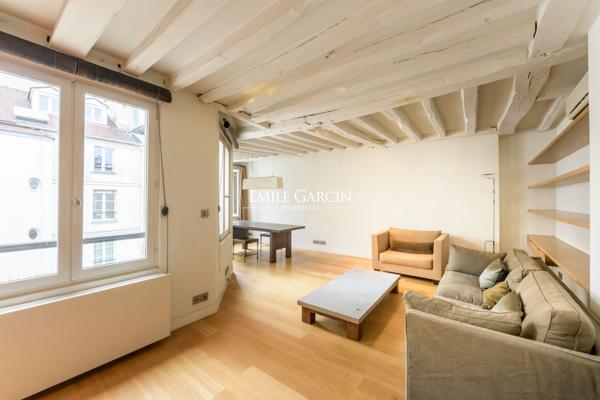 A vendre - appartement - 99 m² - Paris - 75007 - Saint Germain des Prés - Terrasse