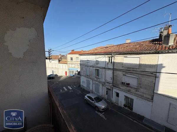 Appartement à louer 1 pièce 11.55m² Angoulême (16000)