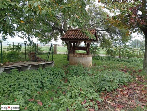 Terrain à CUSSET, 03300 - 1800m²