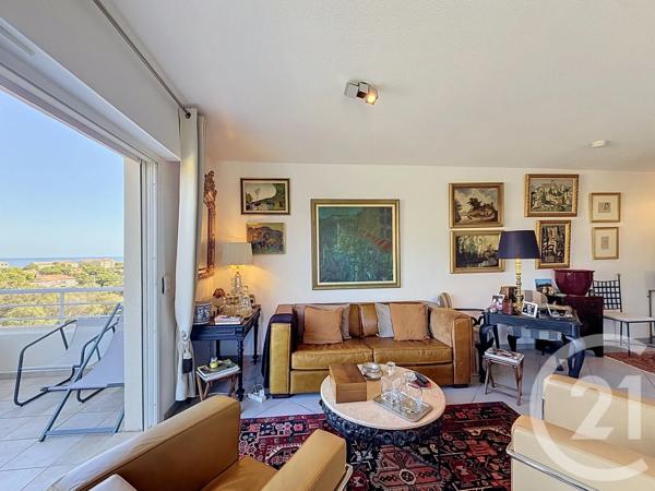 Appartement T3 à vendre  3 pièces - 62,43 m 2   L ILE ROUSSE  - 202