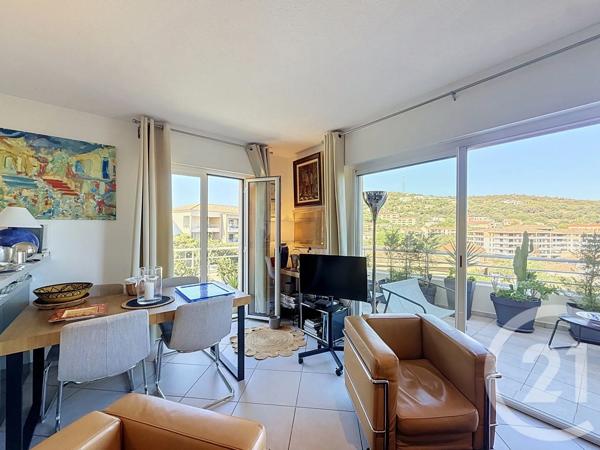 Appartement T3 à vendre  3 pièces - 62,43 m 2   L ILE ROUSSE  - 202