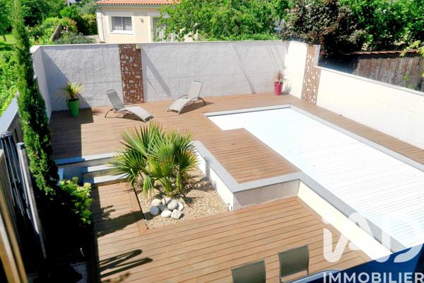 Maison à vendre 7 pièces 210 m² Poitiers