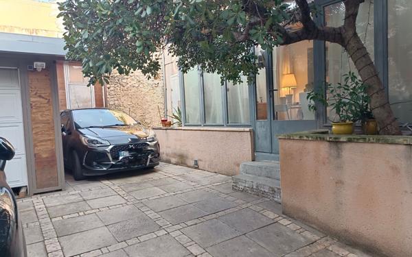 Maison à vendre    5 pièces •  Nîmes