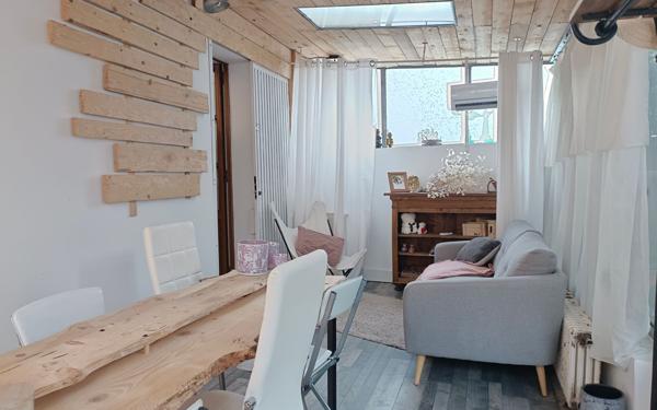 Maison à vendre    5 pièces •  Nîmes