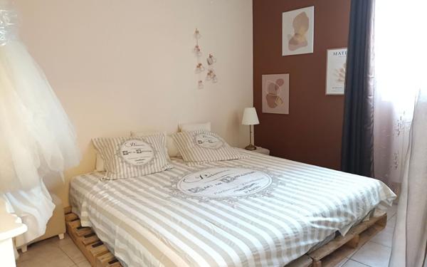 Maison à vendre    5 pièces •  Nîmes