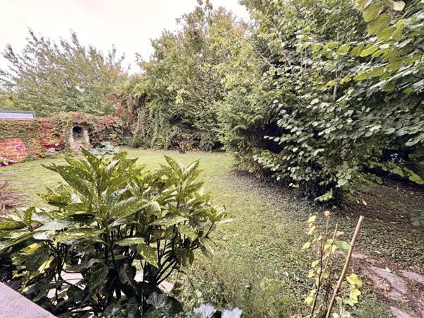 Maison de charme à fort potentiel, proche RER