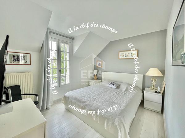 Maison Saint Remy Les Chevreuse 7 pièce(s) 160 m2