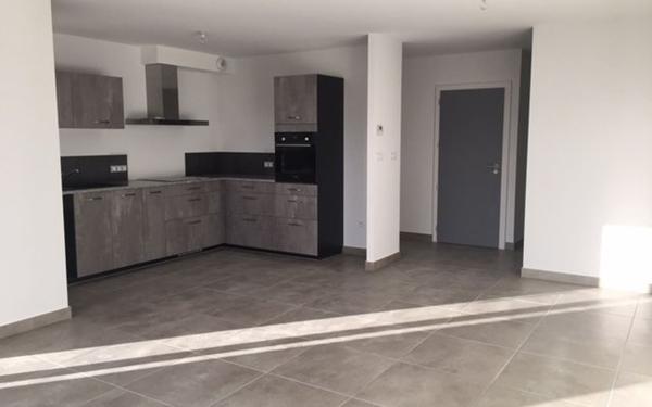 Appartement à louer    3 pièces • 78,87 m2 Fillinges