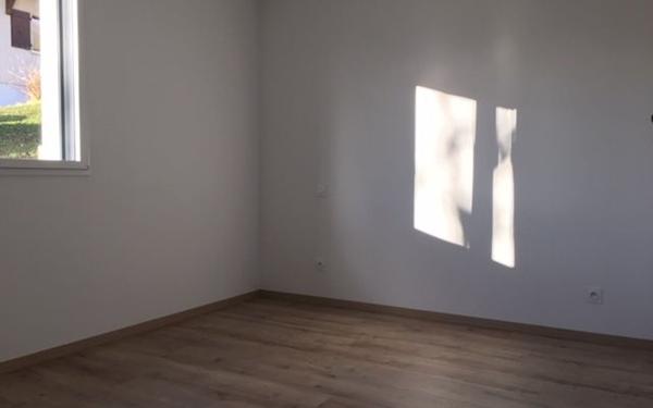 Appartement à louer    3 pièces • 78,87 m2 Fillinges