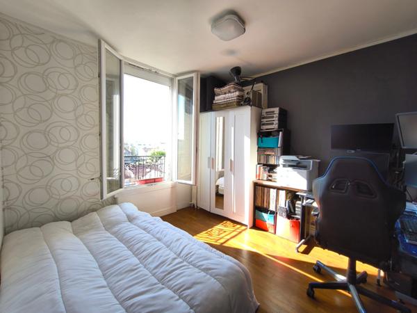 NANTERRE PROCHE RER NANTERRE VILLE