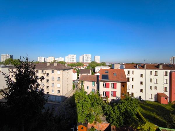 NANTERRE PROCHE RER NANTERRE VILLE