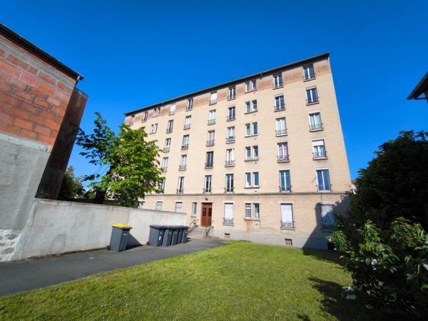 NANTERRE PROCHE RER NANTERRE VILLE