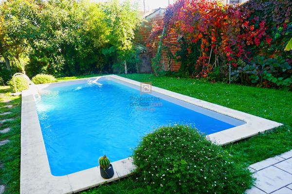 Bordeaux Caudéran Belle maison familiale 4 chambres avec jardin piscine et garage