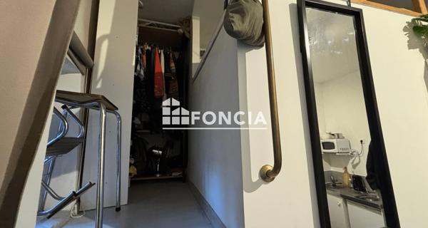 Location Studio meublé 14.02 m² - Lyon 69001