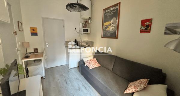 Location Studio meublé 14.02 m² - Lyon 69001