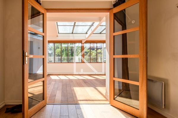 Rue Nantaise - Appartement familial de 156 m2, avec terrasse et parking