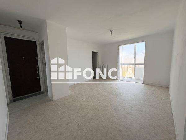 Location Appartement 4 pièces 62.74 m² - 22 CHEMIN DU PONT DE BOIS Toulon 83200