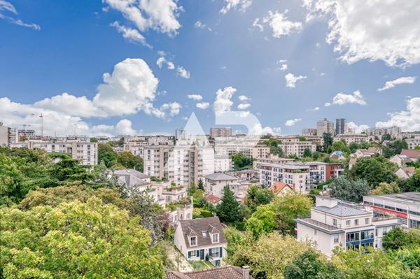 Appartement Rueil Malmaison 5 pièce(s) 132 m2 €790 000 ** - Référence 19404