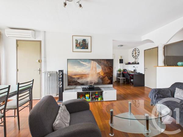 Appartement T4 à vendre  4 pièces - 76,69 m2 LA VALETTE DU VAR - 83