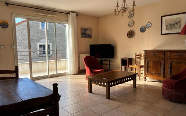 Appartement à vendre    3 pièces • 69,82 m2 Bizanos