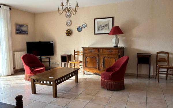 Appartement à vendre    3 pièces • 69,82 m2 Bizanos