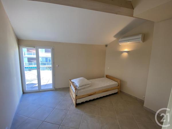 Appartement F3 à vendre  3 pièces - 71,78 m2 STE MAXIME - 83