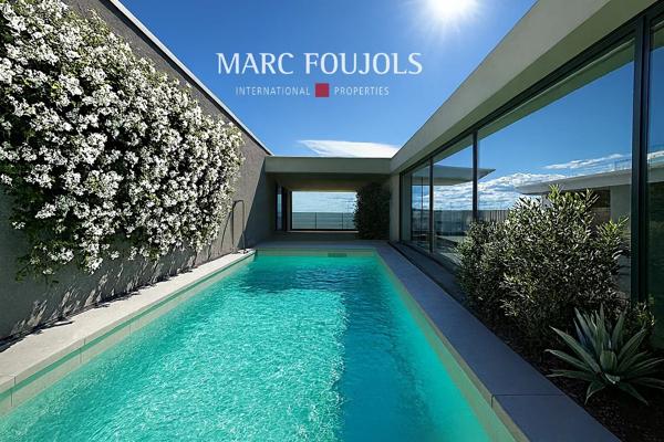 Penthouse à deux pas de Monte-Carlo avec piscine, terrasse, cave et parking, vue mer panoramique