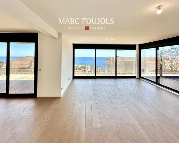 Penthouse à deux pas de Monte-Carlo avec piscine, terrasse, cave et parking, vue mer panoramique