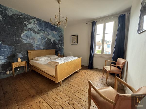 Maison
                                                                                                                                                                                                                                                                                                                        6 pièce(s)                                                                                                                                                                                                          4 chambre(s)                                                                                                                                                                                                          110  m²
