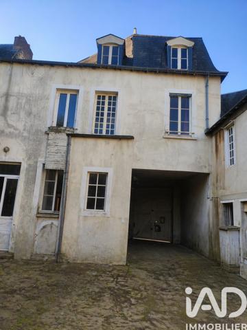 Immeuble à vendre 300 m² Montval-sur-Loir