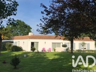 Maison à vendre 5 pièces 118,2 m² La Garnache