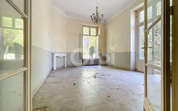 Appartement à vendre    4 pièces • 97 m2 Vineuil-Saint-Firmin