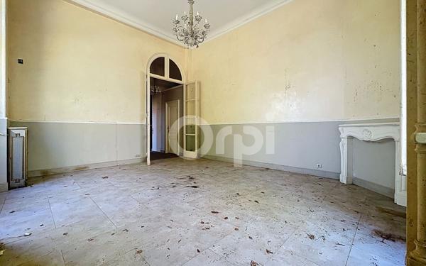 Appartement à vendre    4 pièces • 97 m2 Vineuil-Saint-Firmin