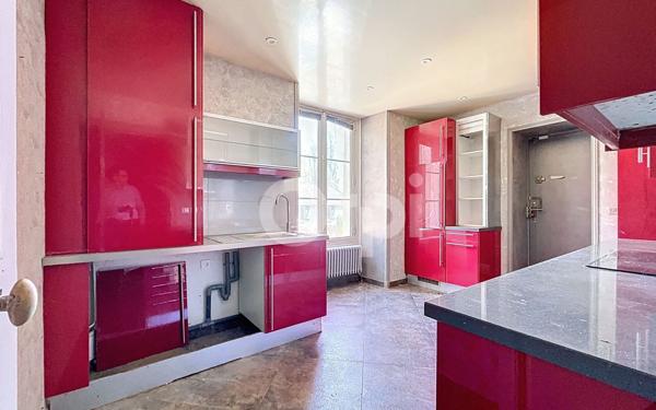 Appartement à vendre    4 pièces • 97 m2 Vineuil-Saint-Firmin